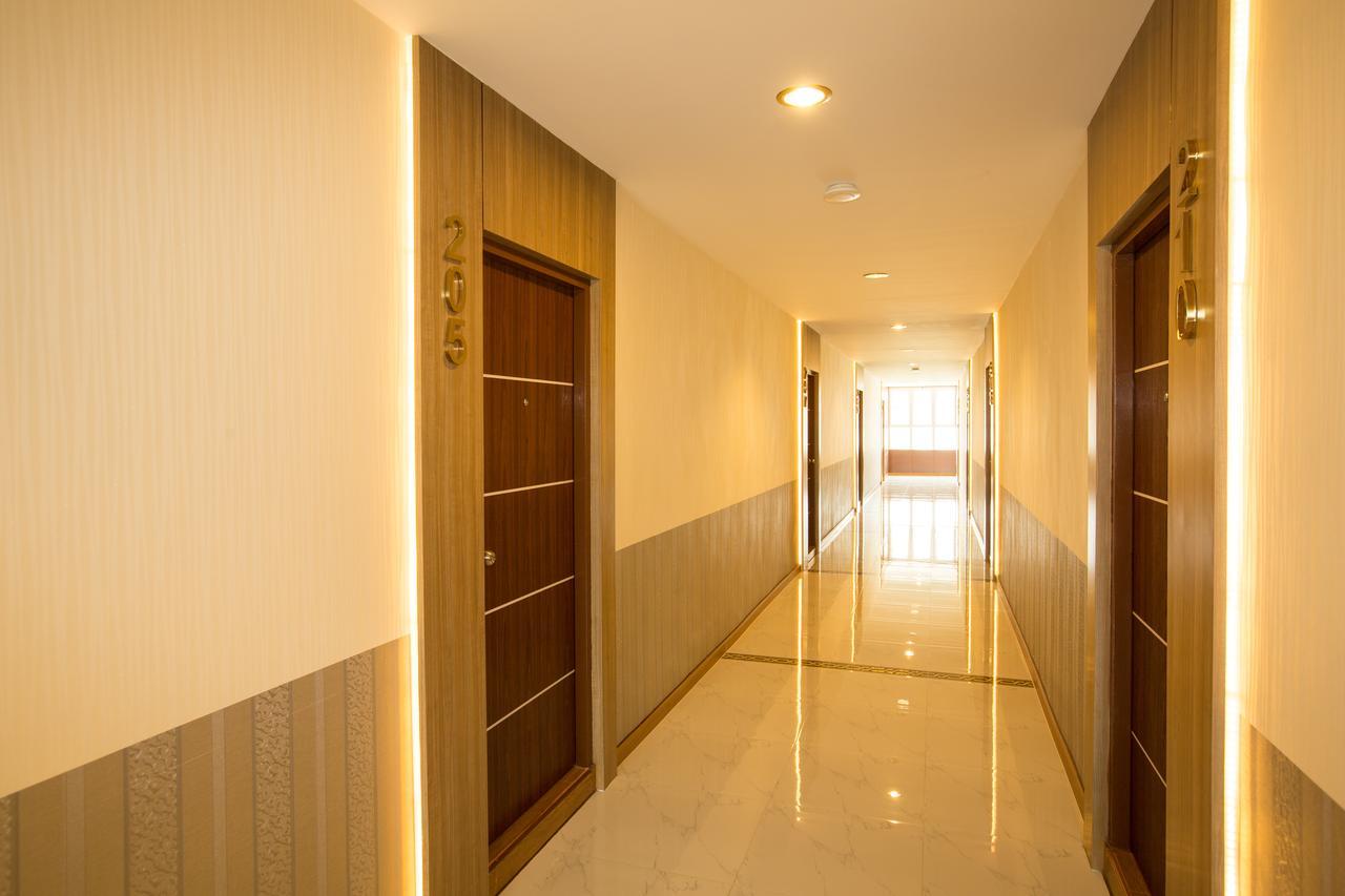 Triple Trees Hotel Pathum Thani Exterior foto